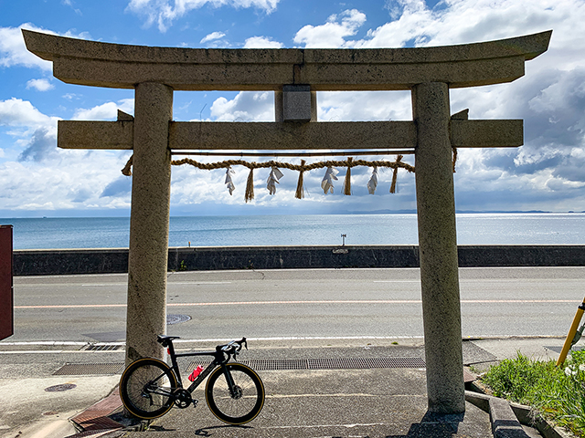 釜口八幡神社の鳥居