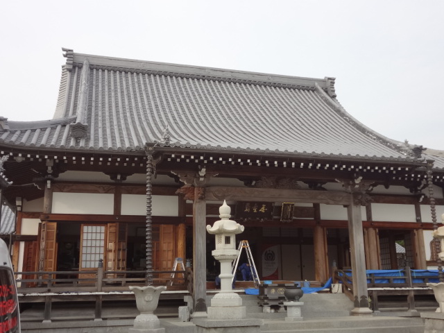 慈眼寺(じげんじ) 淡路島観光ガイド 淡路島の観光や旅行、宿泊施設、温泉、グルメ、イベント情報がいっぱい!